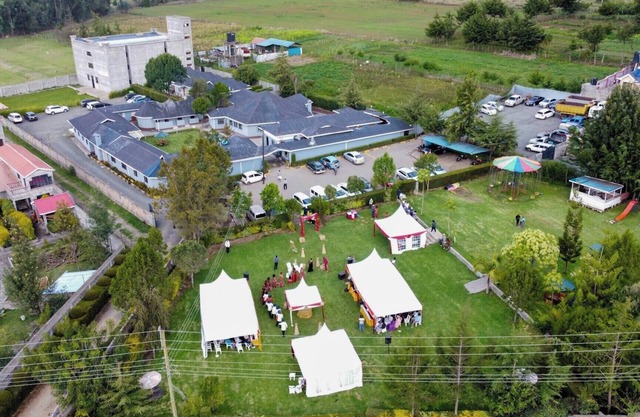 Holiday Premier Hotel