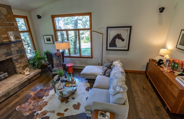 Holidays in Jackson Hole-Modern Home with all the Extras!
