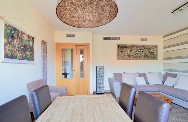 Holidays2Malaga Heroe de Sostoa with pool view