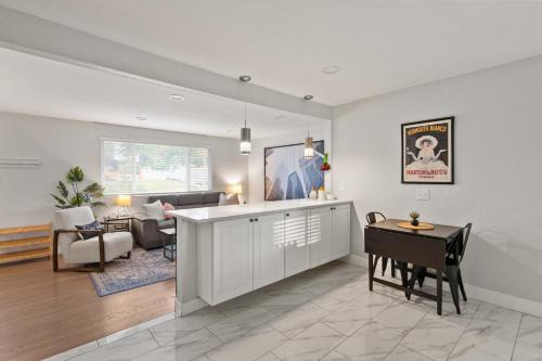 Home With Sunset Patio, Fenced Backyard, And Quick Access To Denver - Gray Street