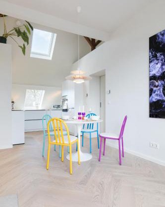 HOMEFY - Luxury Art Apartment