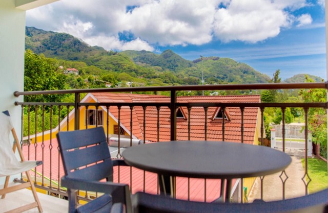 Homerez - 100 m away from the beach! Nice appartement for 2 ppl. at Au cap