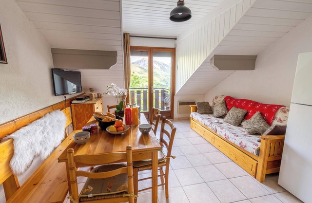 Homerez - Apartment in Saint-Sorlin
