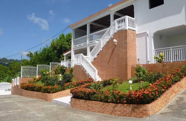 Homerez - Apartment Saint-Esprit