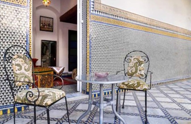 Homerez - Appartement for 2 ppl. with garden and terrace at Fes El Bali, Fes