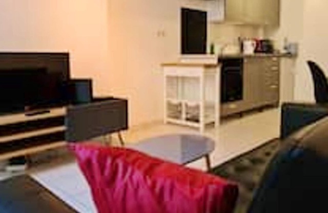 Homerez - Beautiful apartement for 3 ppl. at Beaugency