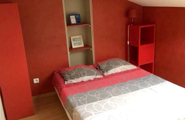 Homerez - Beautiful appartement for 4 ppl. with garden and terrace at Roanne