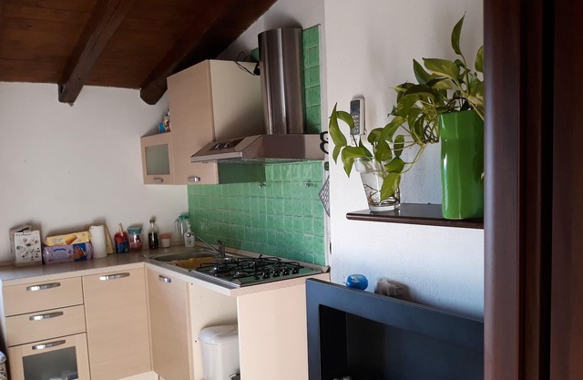 Homerez - Beautiful appartement 10 km away from the beach for 2 ppl. at Loceri