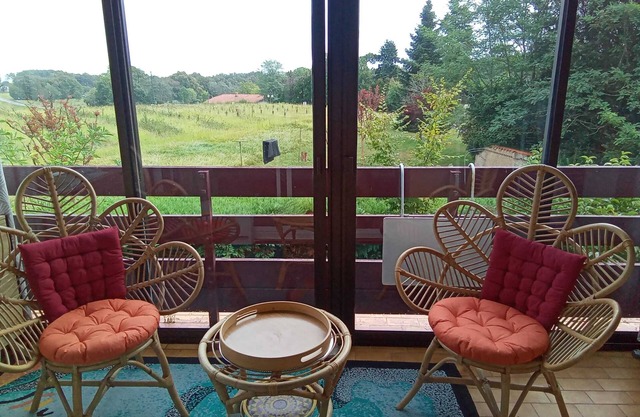 Homerez - Cosy Studio with Terrace and BBQ in Cazaubon – 28 m²