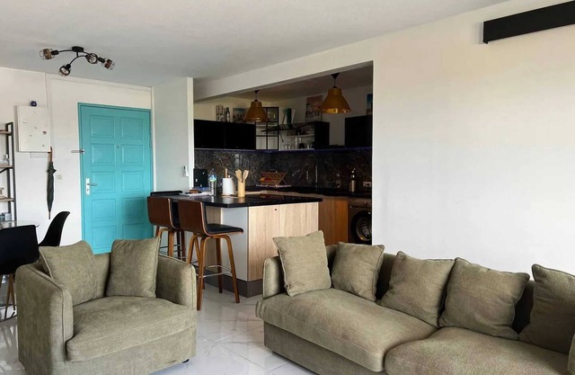 Homerez - Cozy Apartment in Ducos