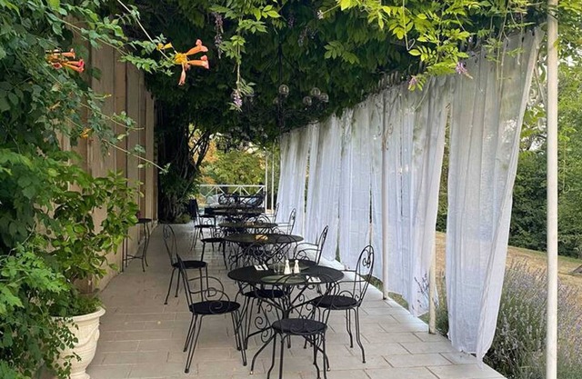 Homerez - Enchanting 4 stars Manor in Pech-Luna with Private Pool and Fireplace