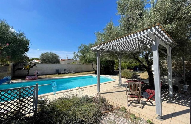 Homerez - Villa in Saint-Sulpice-de-Royan