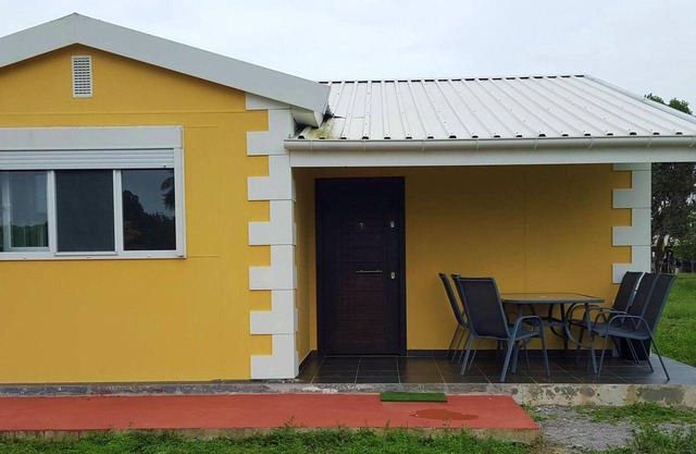 Homerez - House 15 km away from the beach for 4 ppl. with garden at Macouria