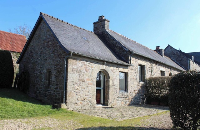 Homerez - House in Plouégat-Moysan.