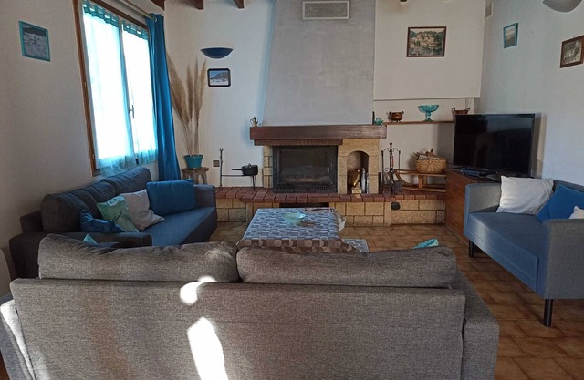 Homerez - House in Fontrabiouse