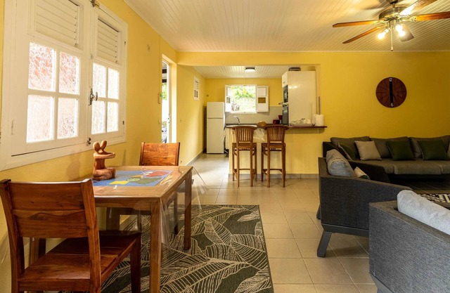 Homerez - House in Saint-Joseph/Private Pool