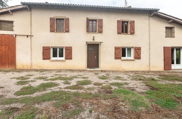 Homerez - Spacious house for 6 ppl. at Puycelsi
