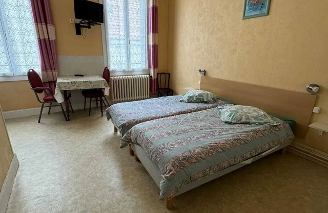 Homerez - Studio in Néris-les-Bains