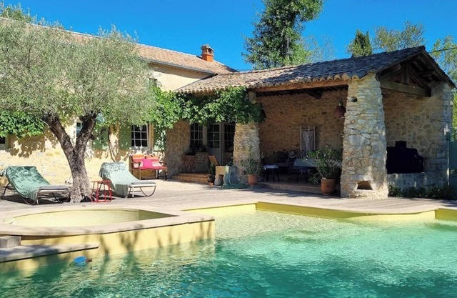 Homerez - Villa in Lussan with pool