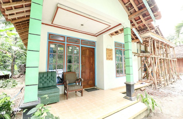 Homestay Mbah Parni