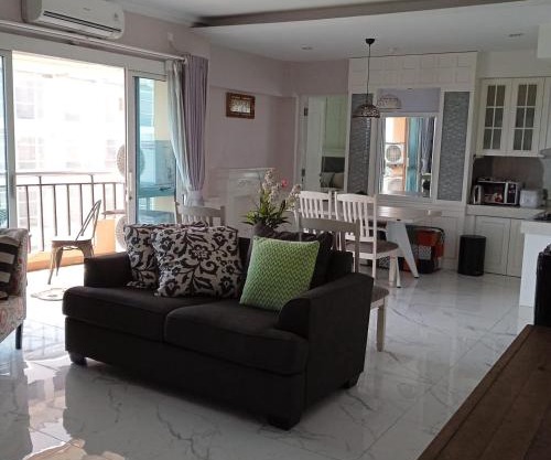 Homey Cozy 3 Bedrooms Apt By Barokah