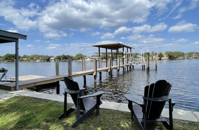 Homosassa River Camp on the main Homosassa River