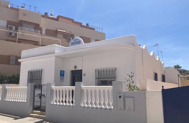 Hostal Avenida by Bossh! Hotels