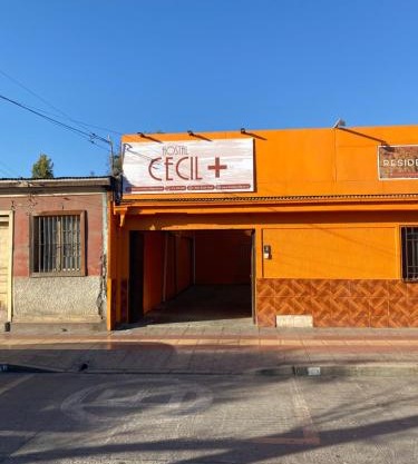 Hostal CECIL +