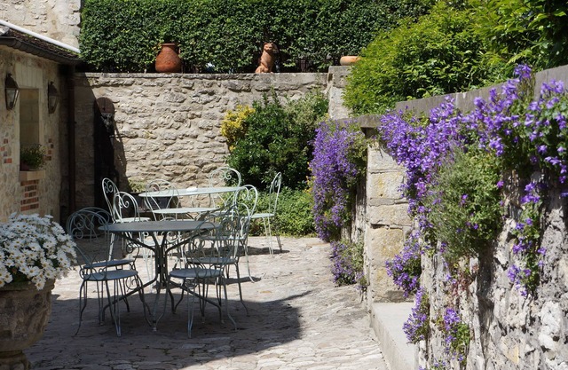 Hostellerie de la Porte Bellon
