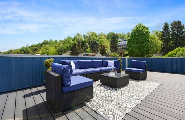 ★ HostWise Stays ★ Rooftop Deck Sunsets, Fire Pit Nights, Walk to Fun