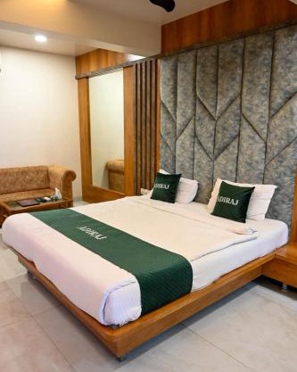 Hotel Adiraj Residency