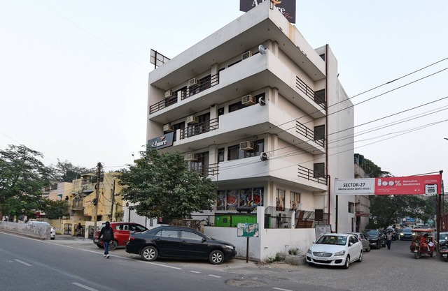 Hotel Admire Inn Vashu