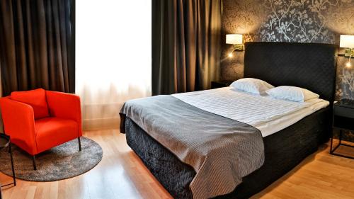 Hotel Amadeus by First
