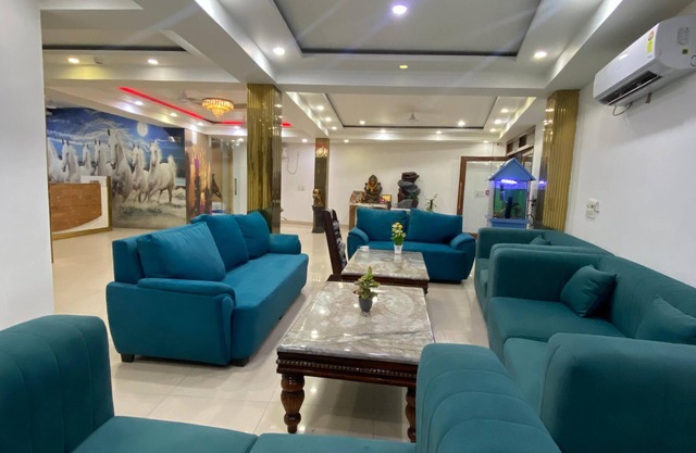 Hotel Aman Inn