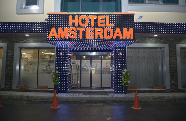 HOTEL AMSTERDAM