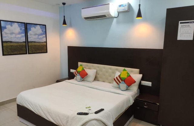 Hotel APJ GRAND