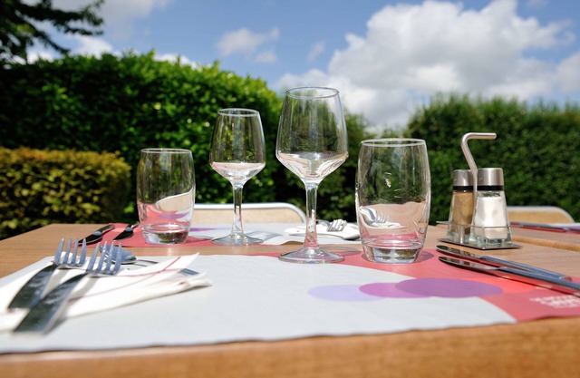 Hotel Campanile Bourges Nord- Saint Doulchard