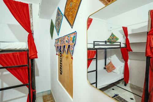 Hotel Darsh Safari - Fort View