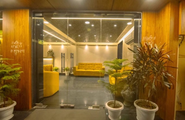 Hotel DC Star Kolkata