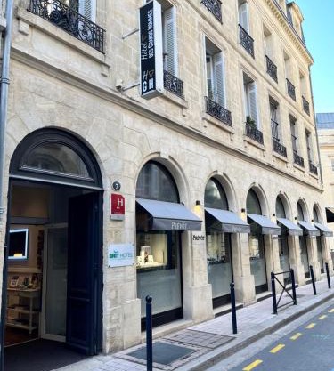 Hotel Des Grands Hommes - Bordeaux Centre
