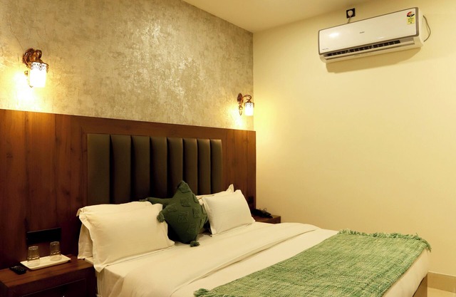 Hotel Dhingra Inn