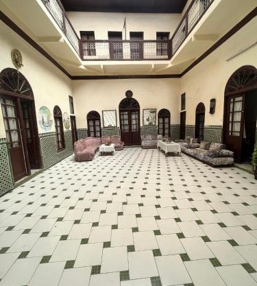 HOTEL DU PARq
