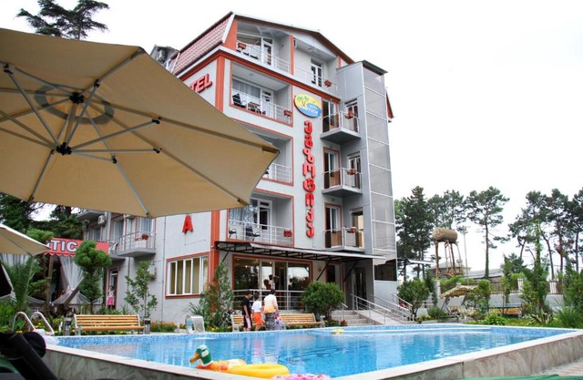 Hotel Exotica