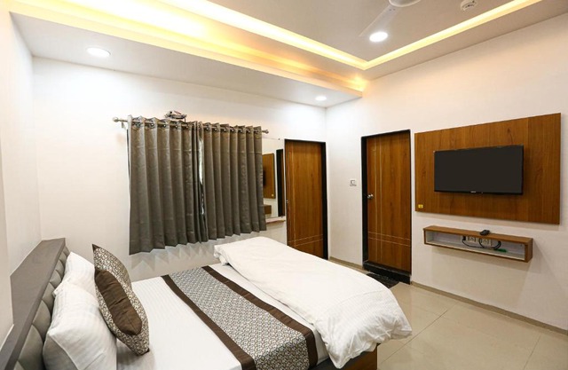 HOTEL GREEN VILLA