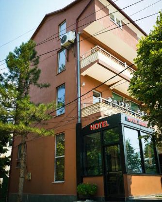 Hotel Iseberi