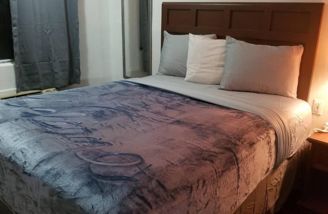 Hotel King AC WI-FI Hotel 2061 Booking