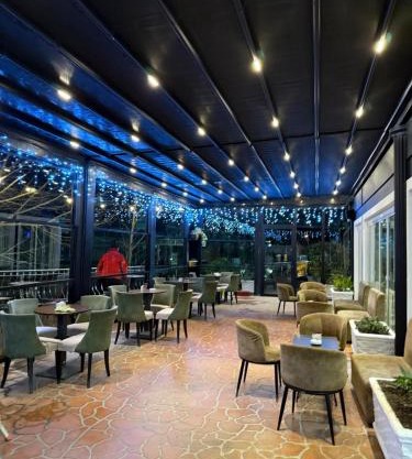 HOTEL Krokodili