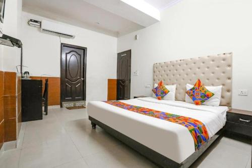 Hotel Lazy - Near Central Market