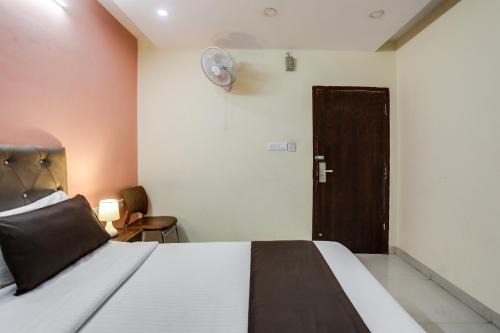 Hotel Lotus Grand