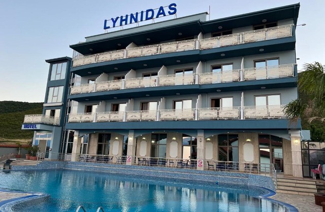 Hotel Lyhnidas
